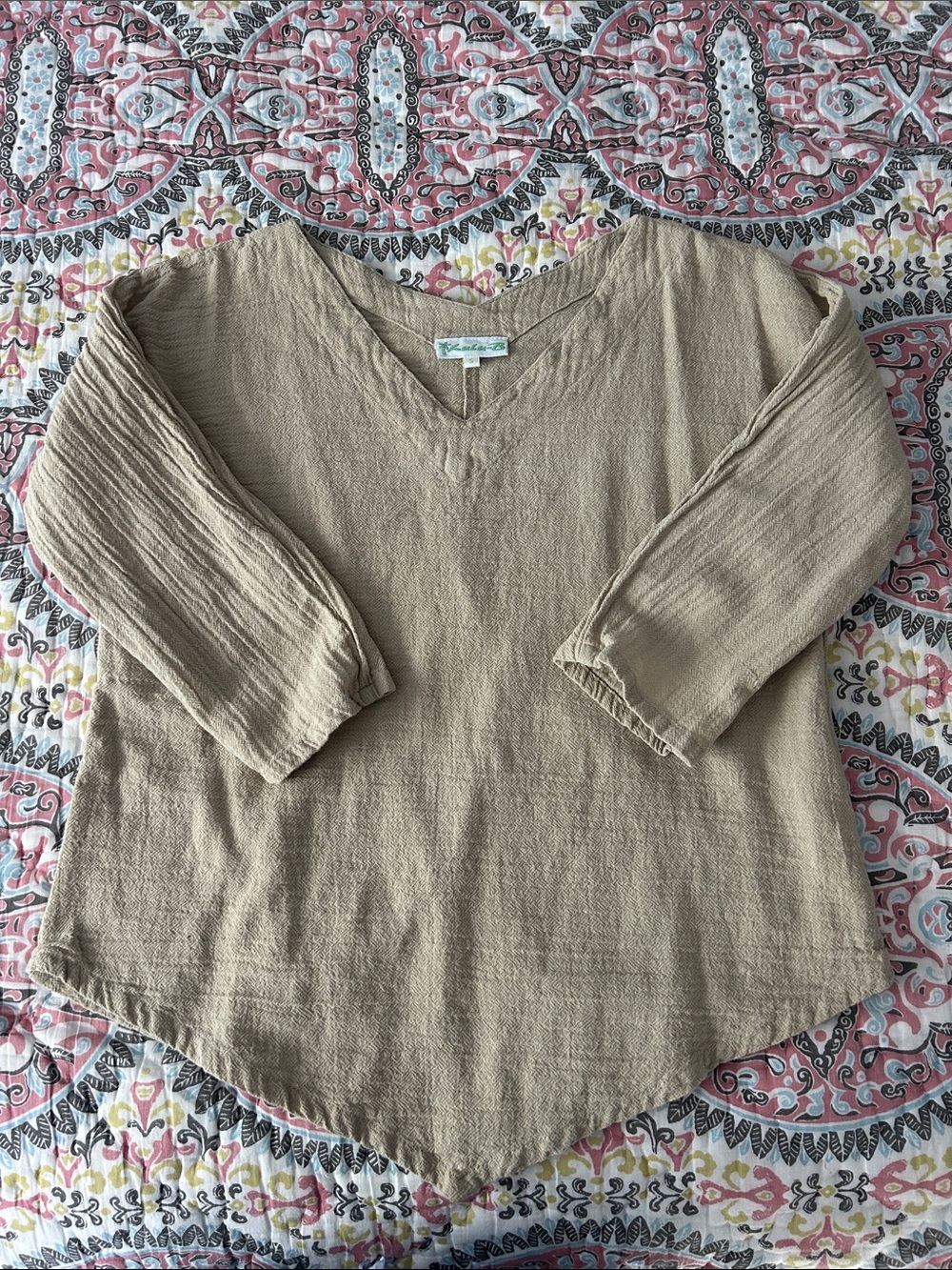 Lulu- B Lightweight 100% Cotton V-Neck Tunic Top in Taupe